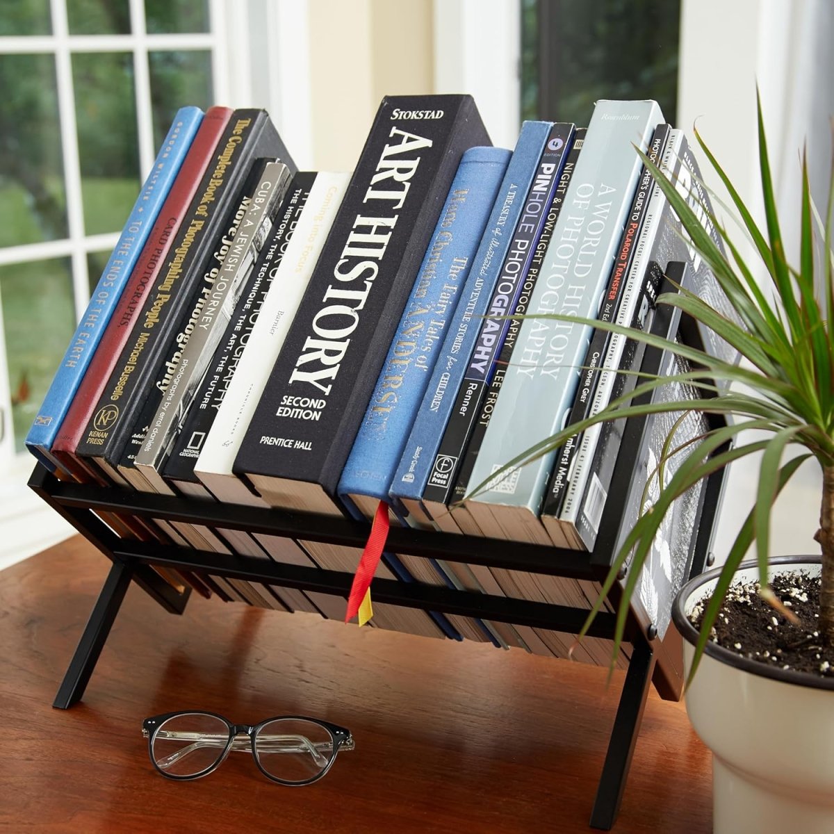 MODERN VINYL Record Holder - Matte Black - 80 - 100 LP Storage - Modern Vinyl